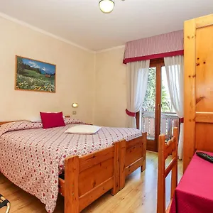 Adele Hotel
